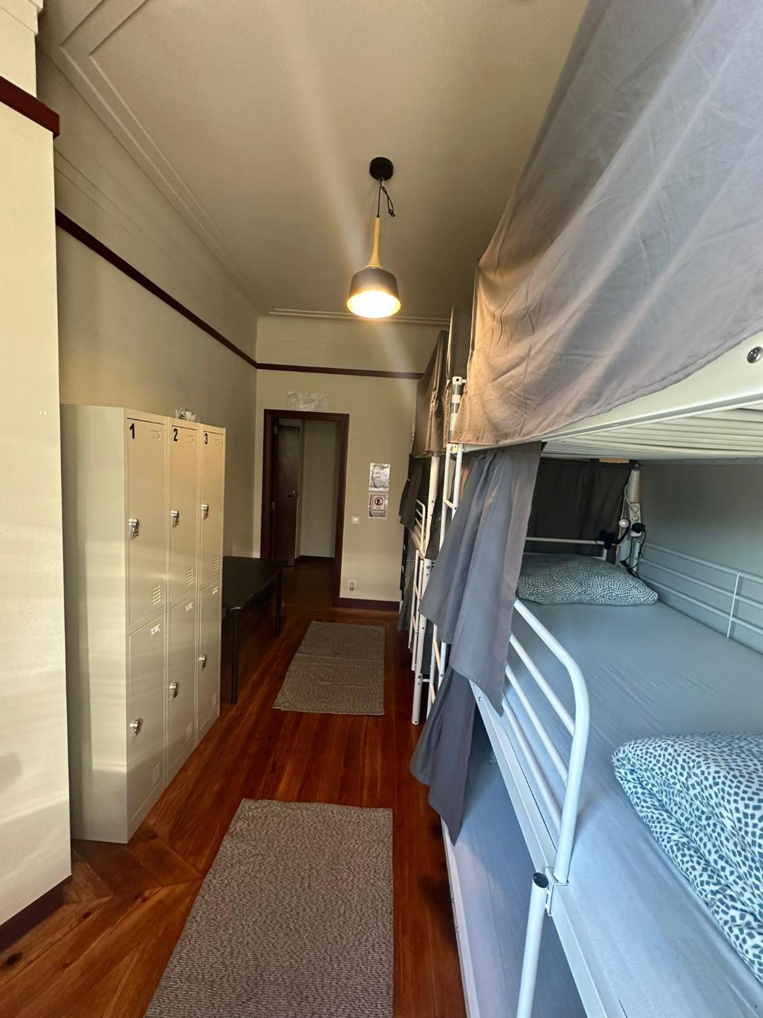 Easy Host Porto Hostel Εξωτερικό φωτογραφία