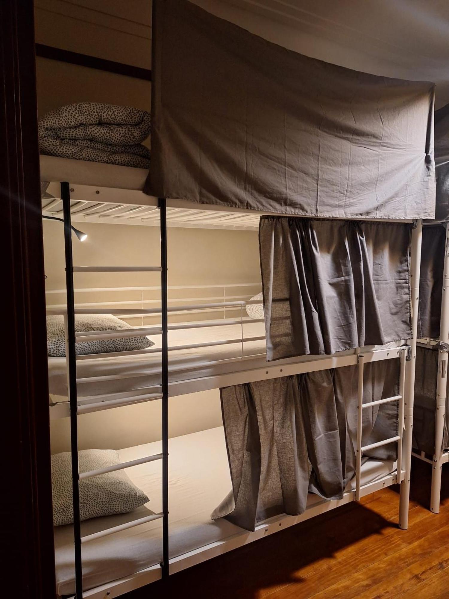 Easy Host Porto Hostel Εξωτερικό φωτογραφία